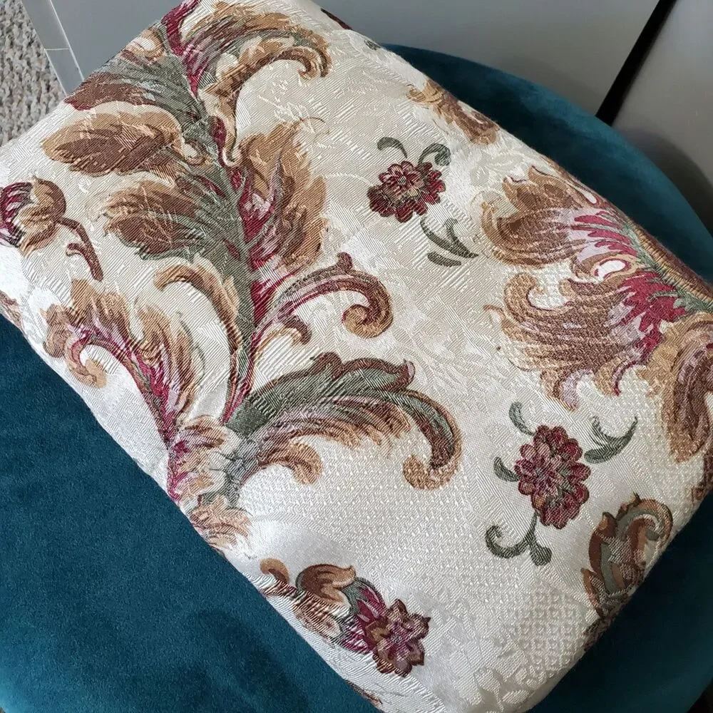 Chapel Hill By Croscill Single Drape Panel Jacquard Baroque Cream 83